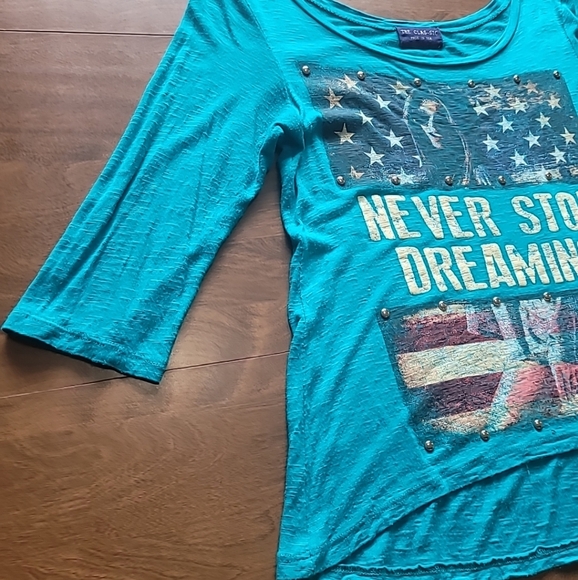 VTG Y2K turquoise blue Top Never Stop Dreaming Patriotic Flag Size S 4th of July - Picture 12 of 16